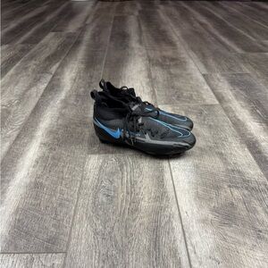 Nike Kids‎ Phantom Black Soccer Cleats